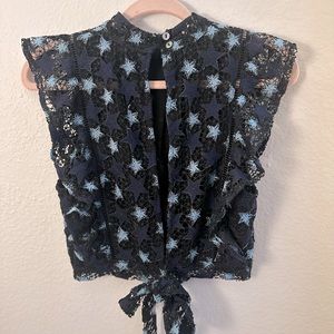 Willow & Clay Star ⭐️ Top - Size: Small